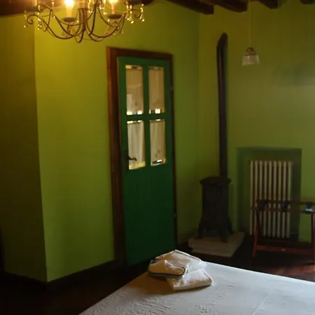 Alojamento de Acomodação e Pequeno-almoço B&b44 Amelia