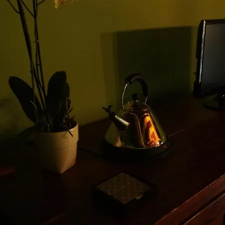 B&B44