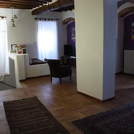 Alojamento de Acomodação e Pequeno-almoço B&b44 Amelia
